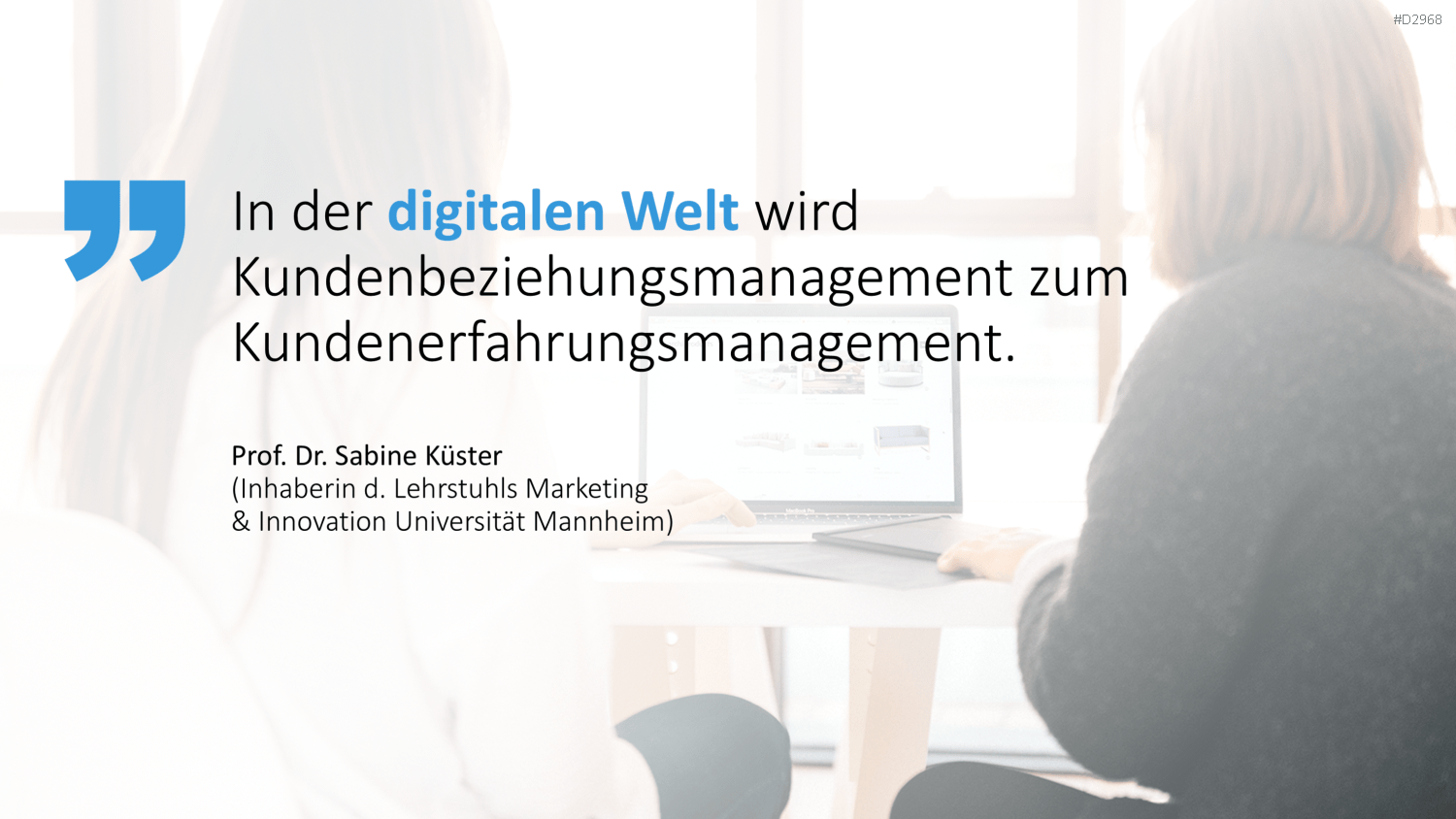 Customer Experience Management PowerPoint-Vorlage
