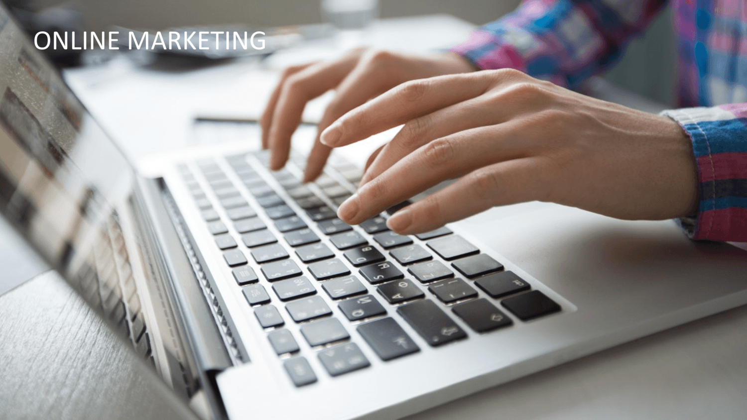 Online Marketing Bundle PowerPoint-Vorlage